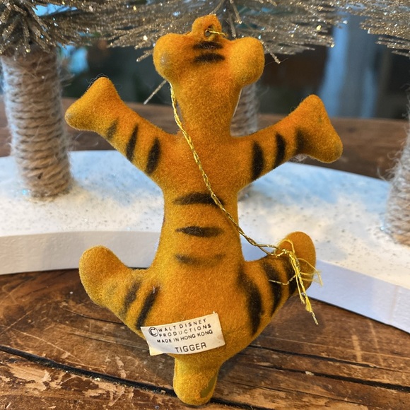VTG Disney Tigger Flocked Christmas Ornament Hong Kong 60s - Picture 2 of 5